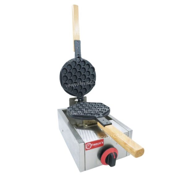 Open the Egg Bubble Waffle Machine Gas featuring a metal base and wooden handles.