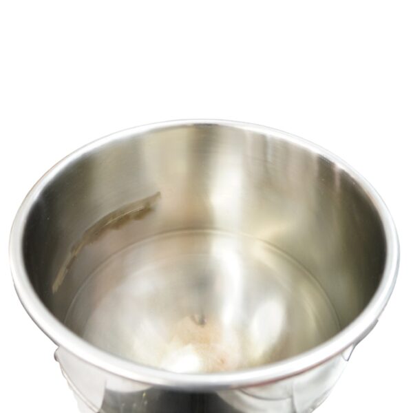 A shiny, empty 32oz stainless steel pot with a reflective inner surface, viewed from above against a white background—designed for the Popcorn Machine Gas Commercial 32oz Manual HX-PM03.