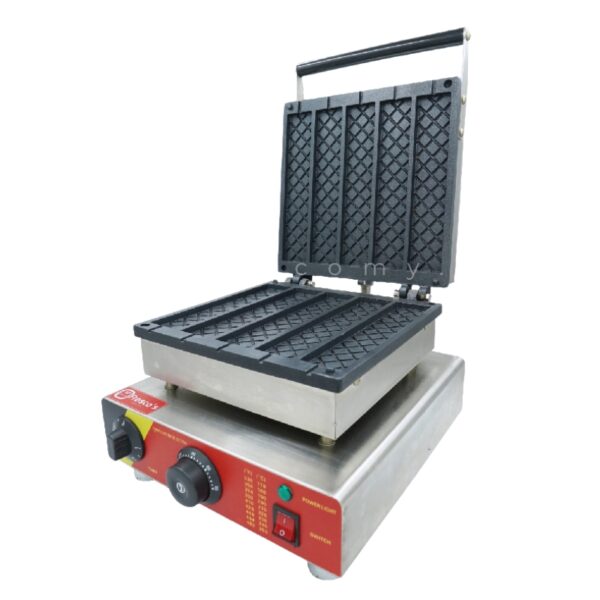 The Waffle Long Square Electric Machine FNP-515 features a diamond-patterned nonstick plate, open lid, control knob, temperature gauge, and power switch—ideal as a commercial waffle maker for high-demand kitchens.